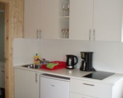 Ferðaþjónustuhús 30 fm, eldhúsinnrétting Ferðaþjónustuhús 30 fm, eldhúsinnrétting